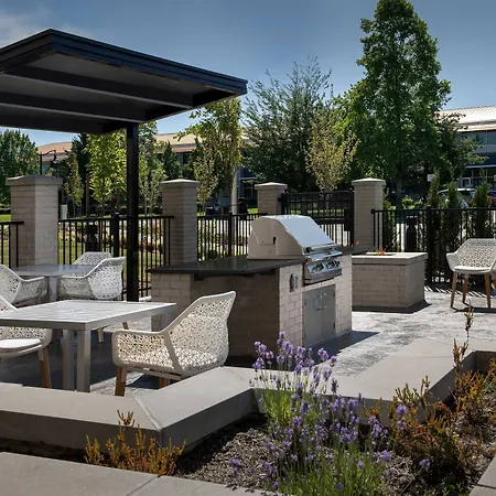 Element By Marriott Seattle Sea-Tac Airport-2